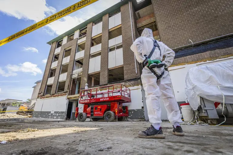 asbest verwijderen overheid